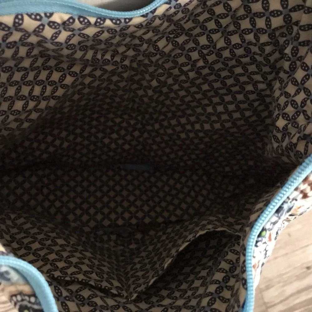 Vera Bradley Lisa B Bali Blue Shoulder Bag Hobo Style Tote Shoulder Bag Aged Wel